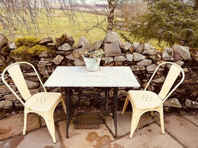 The Little Barn – A small but luxurious retreat away from the 